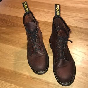 Dr Martens Air Wair burgundy boots size 8